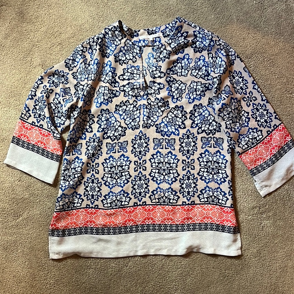Lightweight floral print shirt